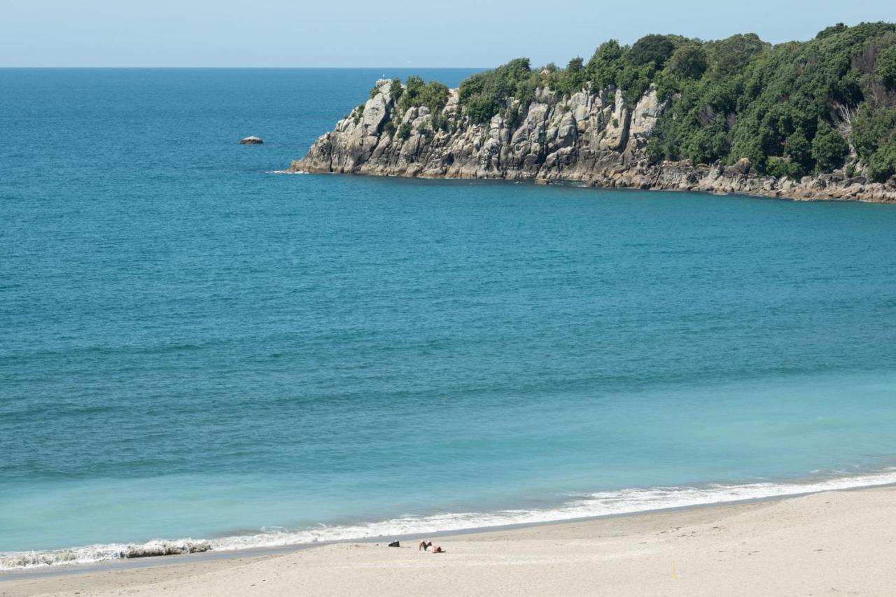 Oceanside Haven Resort With Luxury Sea Views Mount Maunganui Exterior photo