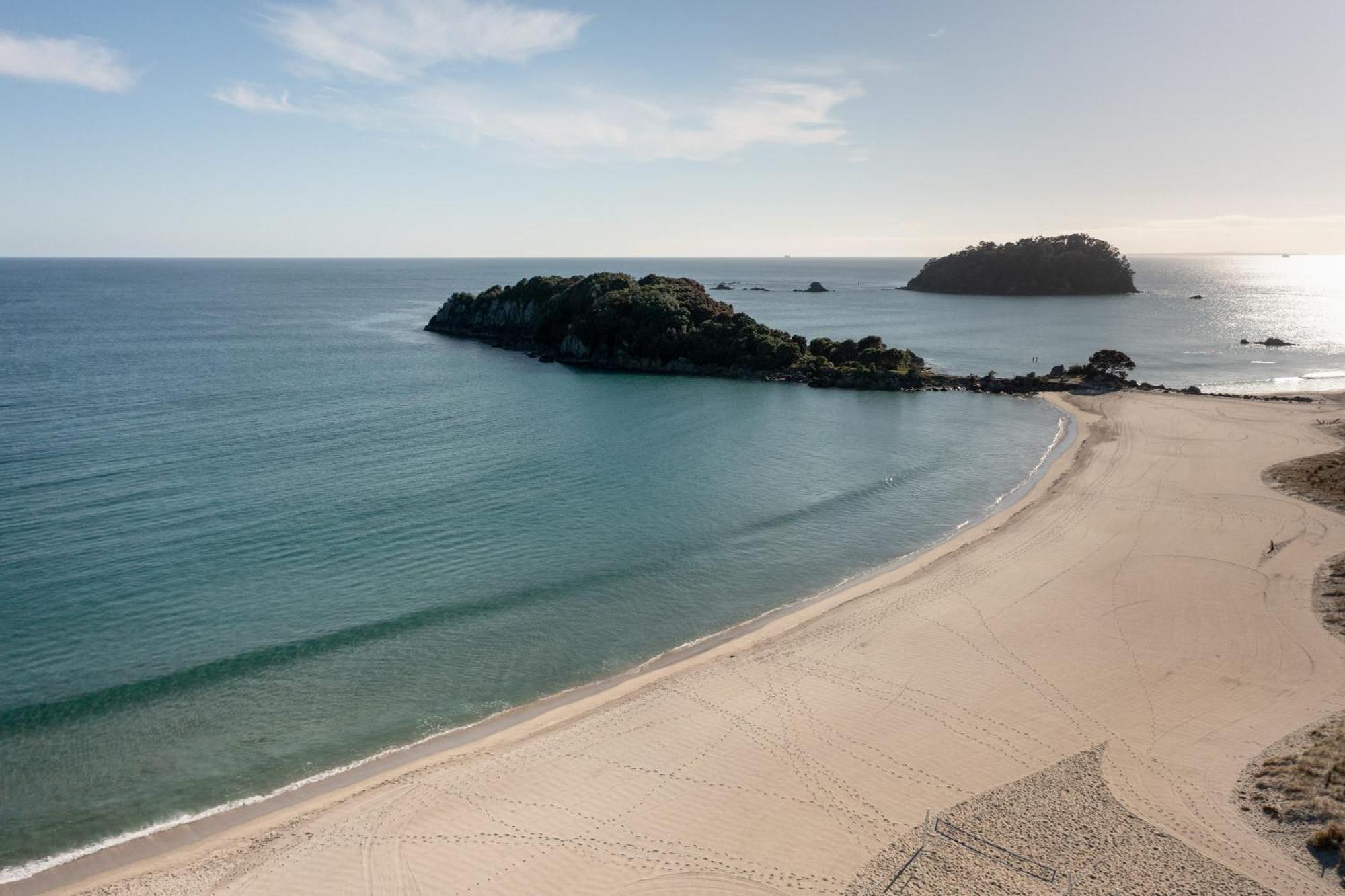 Oceanside Haven Resort With Luxury Sea Views Mount Maunganui Exterior photo