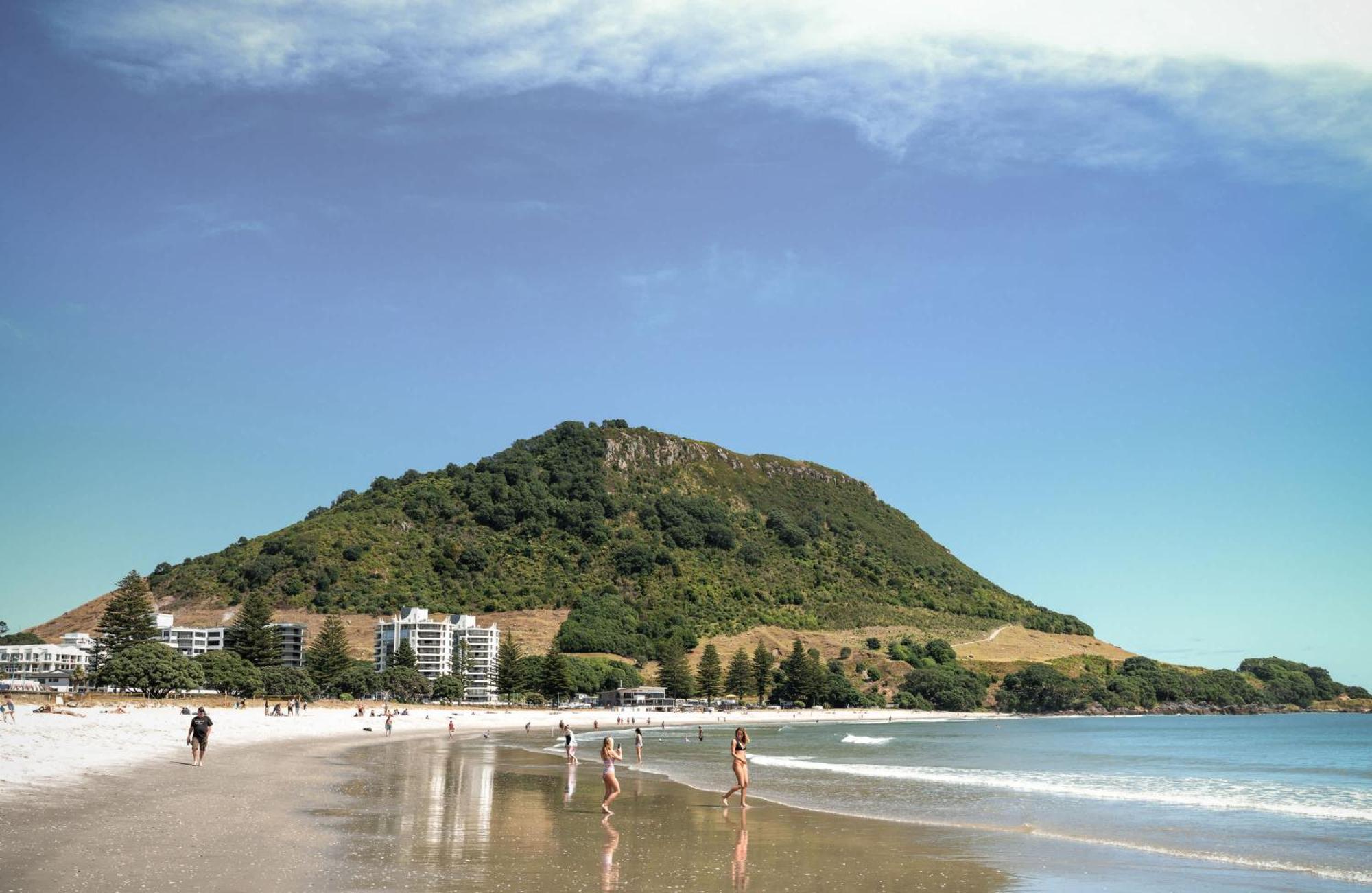 Oceanside Haven Resort With Luxury Sea Views Mount Maunganui Exterior photo